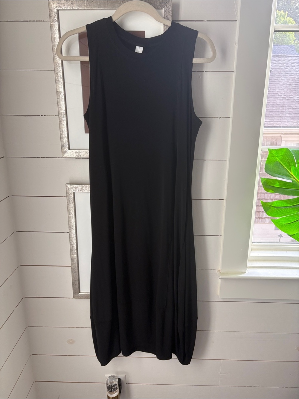 MarlaWynne Black Sleeveless Midi Tank Dress